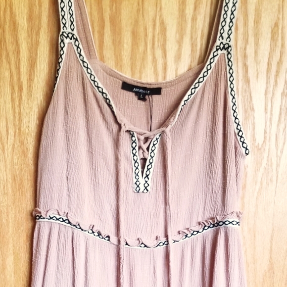 Annabelle NWT Flowy dressier ladies tank top - Picture 7 of 9